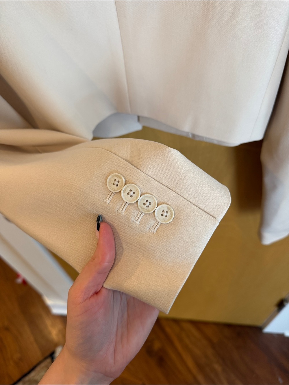 Aritzia Arbus Cropped Cream Blazer Jacket - Picture 7 of 11
